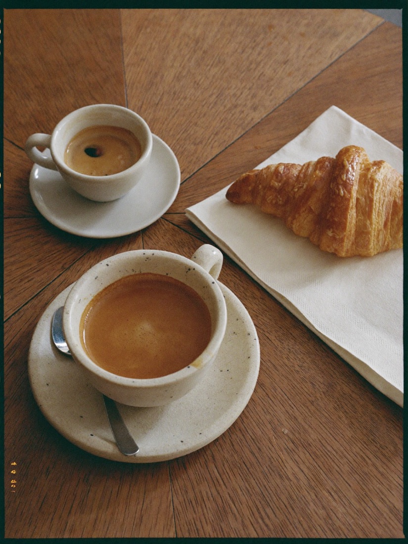 Crème · Avoine · Tabac — everyday scene 2